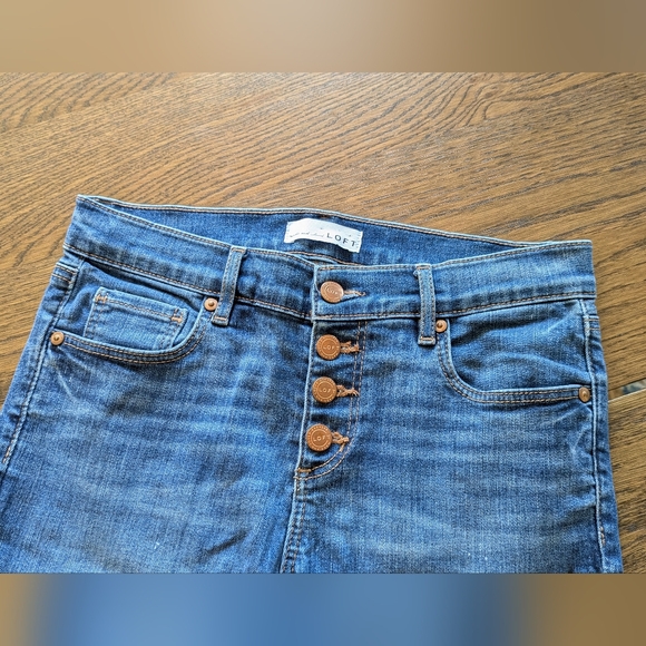 LOFT | High-Waisted Skinny Jeans - Picture 2 of 3